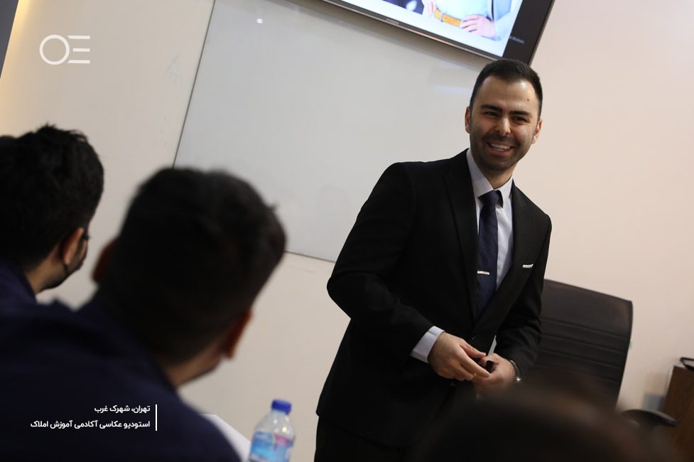 بازاریابی و فروش مشاورین املاک